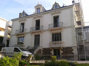 Enduit à la chaux et taille de pierre en Indre-et-Loire (37)
