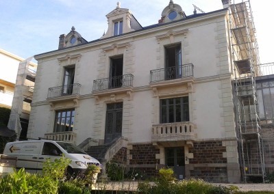Enduit à la chaux et taille de pierre en Indre-et-Loire (37)
