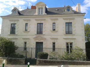 Enduit à la chaux et taille de pierre en Indre-et-Loire (37)