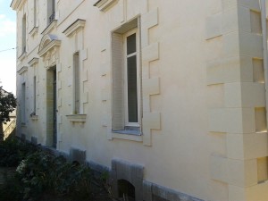 Enduit à la chaux et taille de pierre en Indre-et-Loire (37)