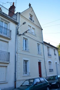 Taille de pierre, enduit à la chaux - rue San-Francisco à Tours 37