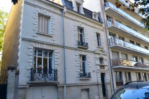 Taille de pierre, enduit à la chaux - rue Boisdenier à Tours 37
