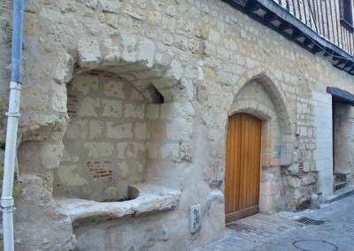 Taille de pierre, enduit à la chaux - rue de la Paix à Tours 37