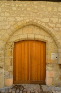 Taille de pierre, enduit à la chaux - rue de la Paix à Tours 37