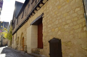 Taille de pierre, enduit à la chaux - rue de la Paix à Tours 37