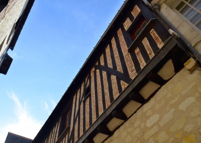 Taille de pierre, enduit à la chaux - rue de la Paix à Tours 37