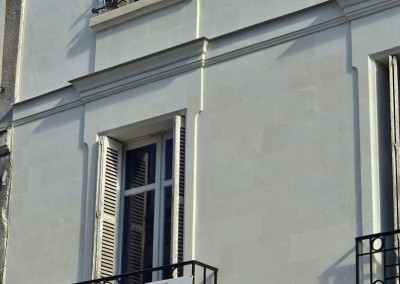 Taille de pierre, enduit à la chaux - rue Jules Favre à Tours 37
