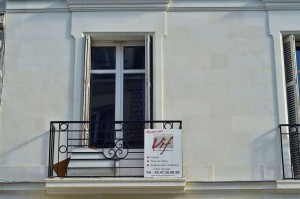 Taille de pierre, enduit à la chaux - rue Jules Favre à Tours 37