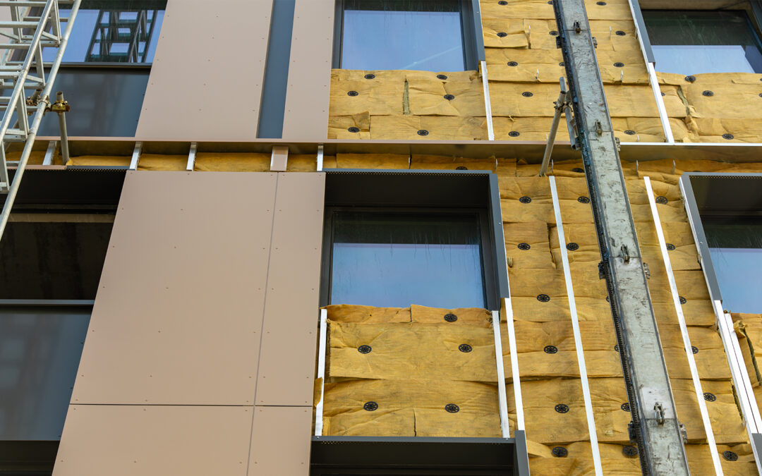 Façades pendant chantier isolation extérieure à Tours