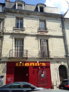 Taille de pierre, enduit à la chaux - rue Jules Favre à Tours 37