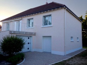 Enduit de façade à Saint-Genouph 37
